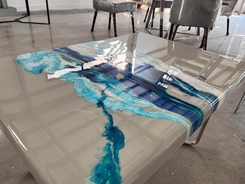 Epoxy table in dubai