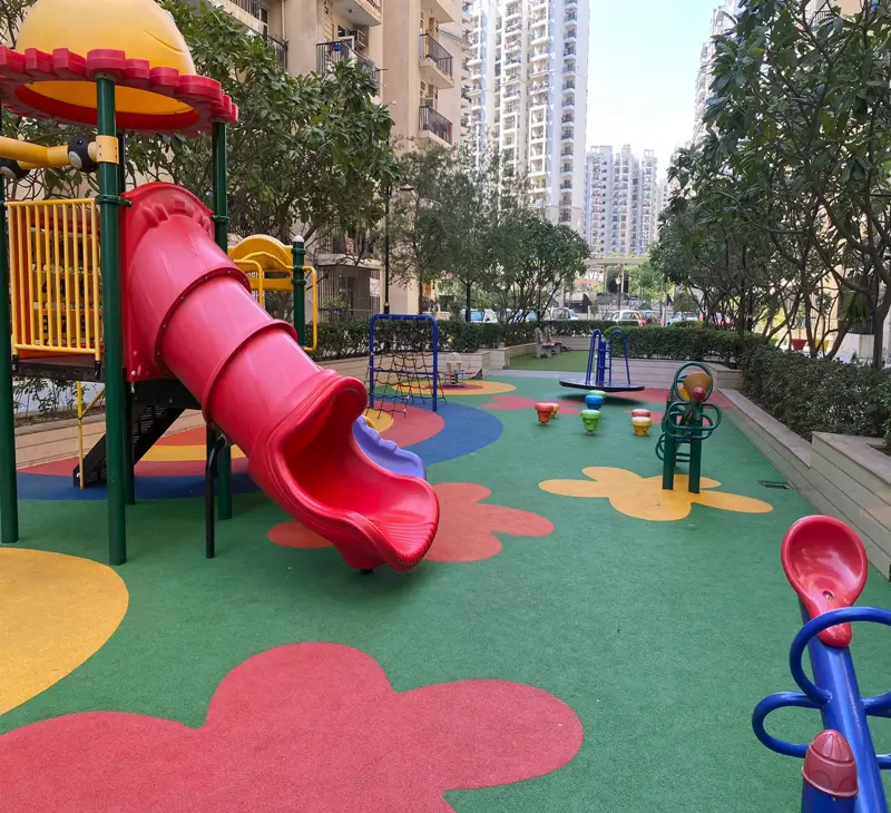 Custom EPDM flooring available in multiple color